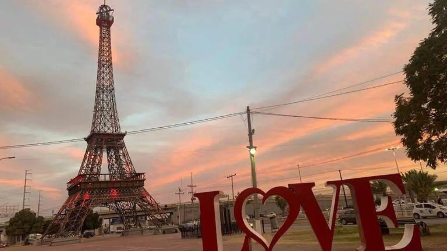 torre Eiffel Mexa1